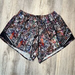 Lululemon Multicolor Abstract Women's Shorts Size 6‎